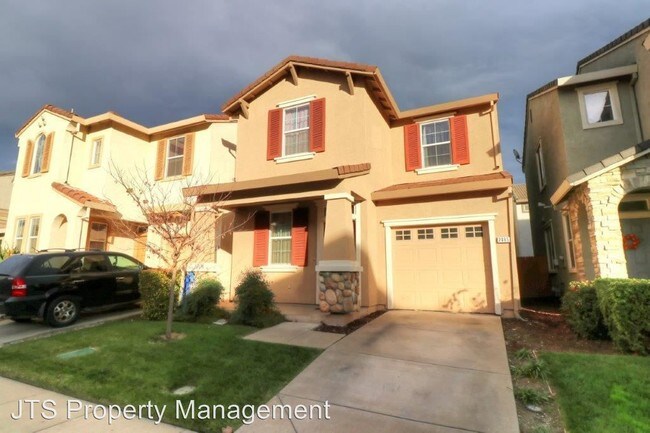 Foto del edificio - 2485 Huckleberry Cir