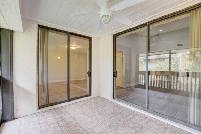 Foto del edificio - 9268 Sable Ridge Cir