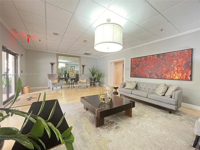 Foto del edificio - 66 Valencia Ave