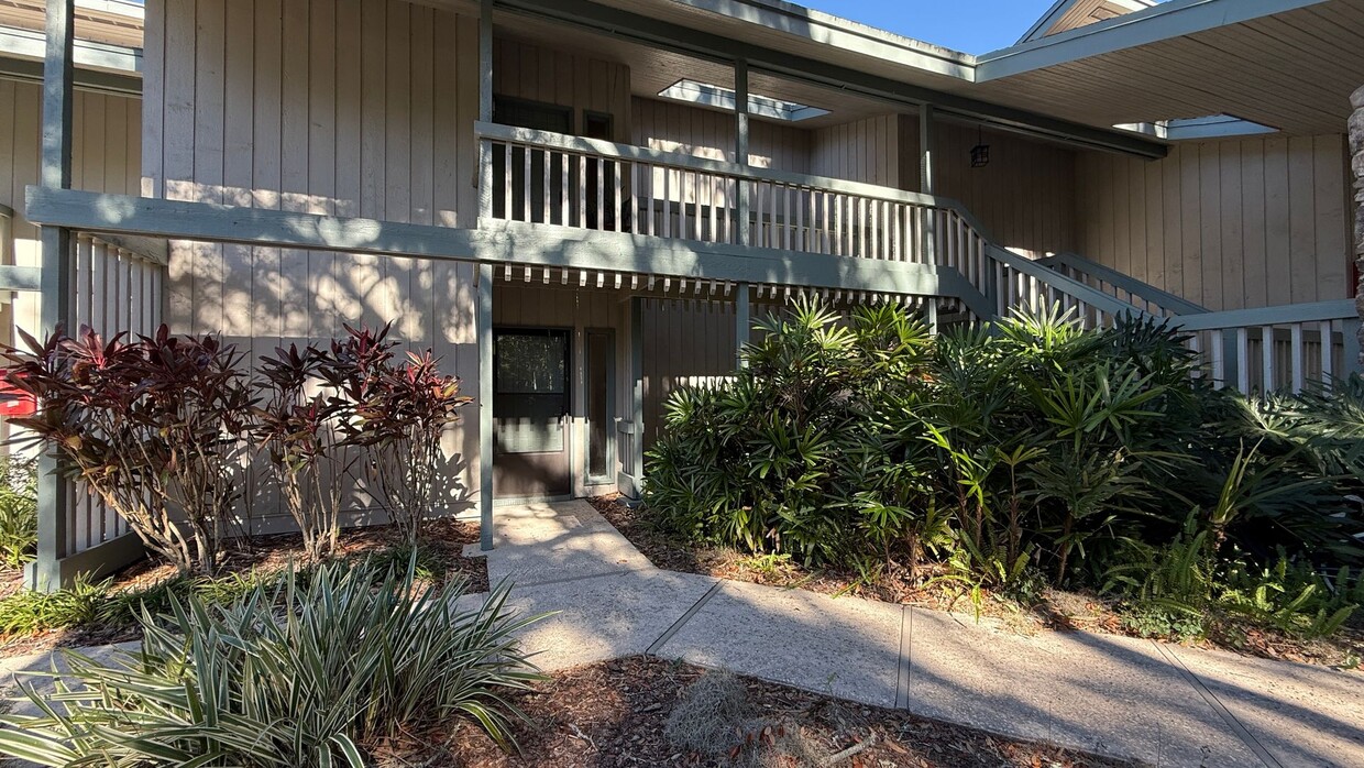 Primary Photo - Move In Ready! Lovely 1 Bed 1 Bath Condo i...