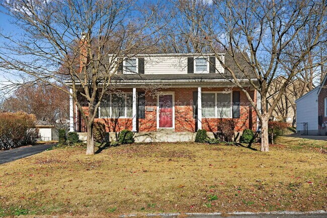 Building Photo - 1255 St Antoine St