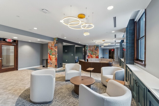 Resident Lounge - The Bulkley