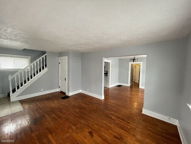Building Photo - 4 br, 2 bath House - 229 Lahoma St