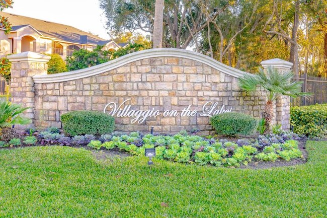 Foto del edificio - 940 Village Trail