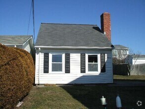 Building Photo - 280 Bonnet Point Rd