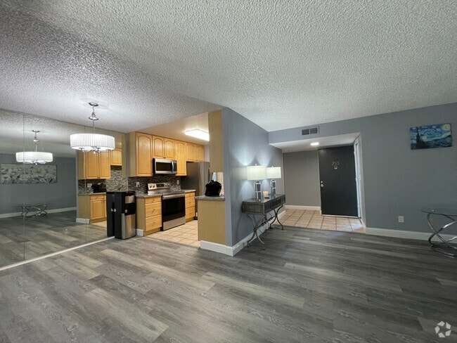 Building Photo - 3591 Quail Lakes Dr
