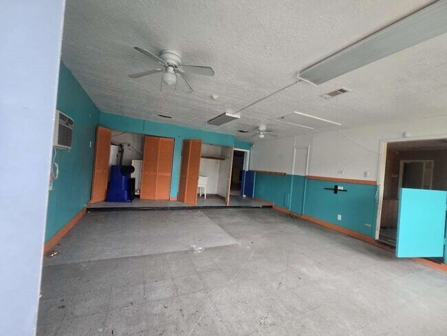Foto del edificio - 830 Stonyridge St