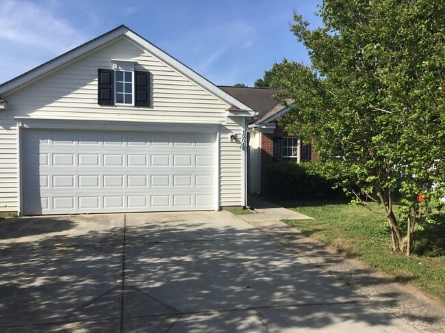Building Photo - 10018 Orchard Grass Ct