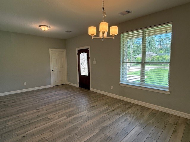 Building Photo - 1541 Primrose St