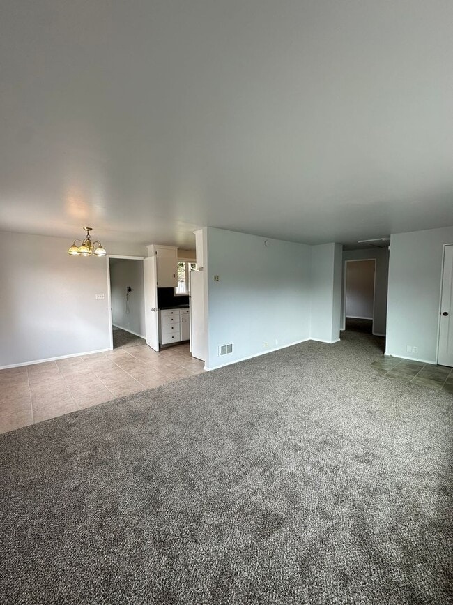 Foto del edificio - Fully Renovated 3 Bedroom Home