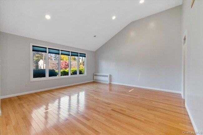 Building Photo - 25 Belmont Dr W