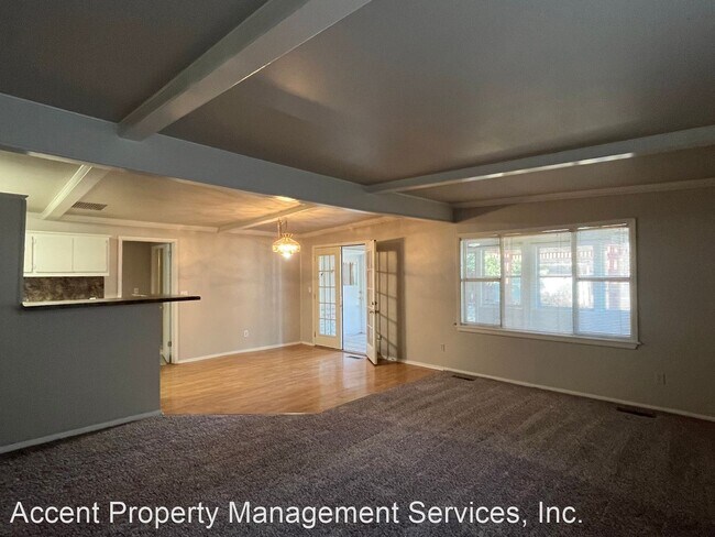 Foto del edificio - 4 br, 2 bath House - 5155 E. 27th Pl