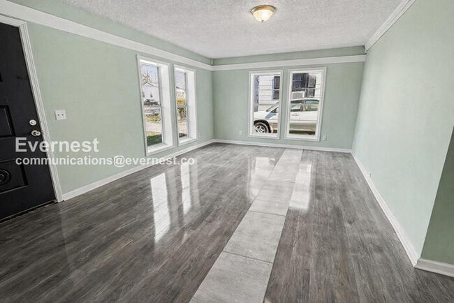 Foto del edificio - 2028 13th St N