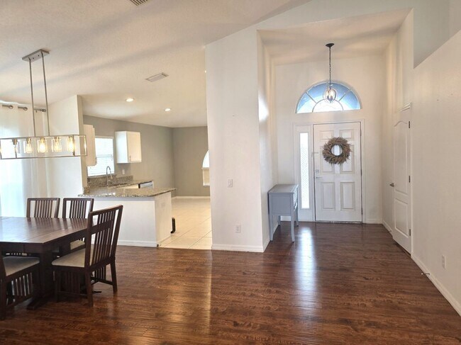 Building Photo - 3214 Prairie Iris Dr
