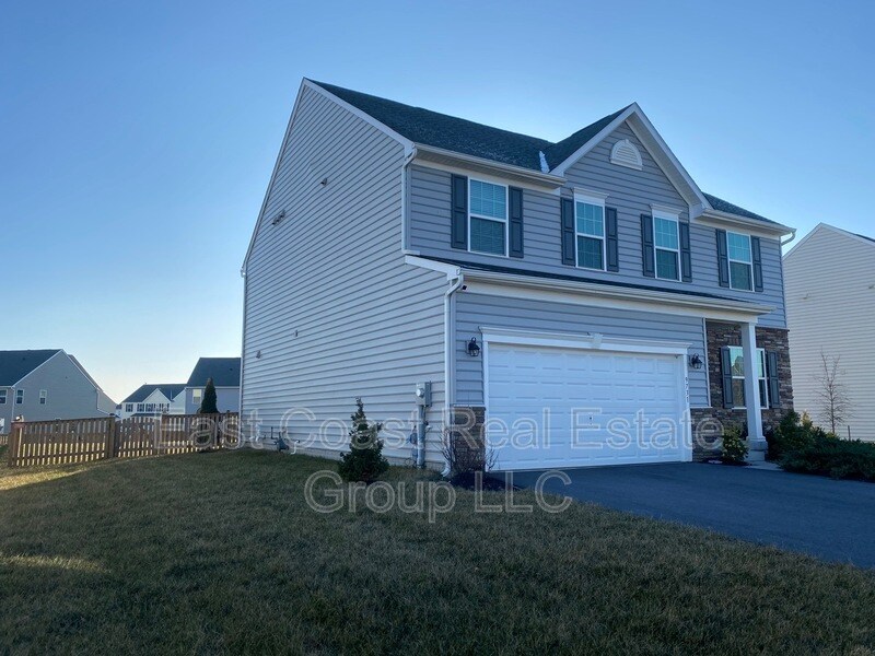 9731 Dumbarton Dr, Hagerstown, MD 21740 House Rental in Hagerstown