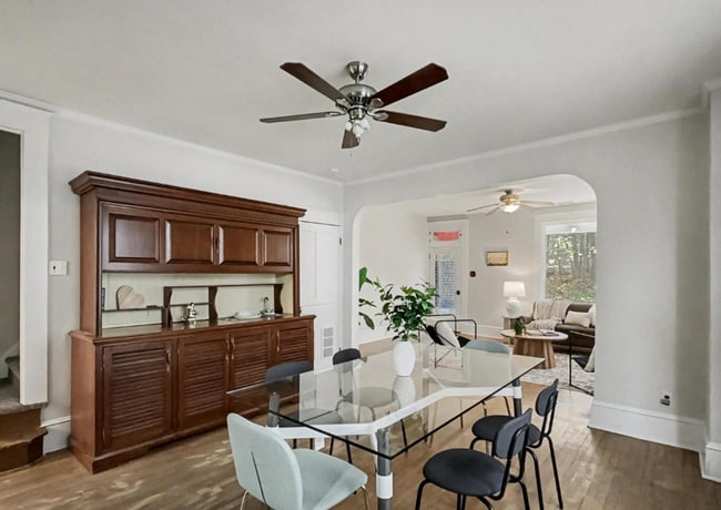 Building Photo - Bright 2 Bedroom, 1 Bath Home in Windsor, Pa!