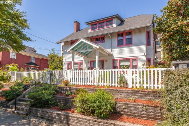 Building Photo - Grand 4-Bedroom Historic Home. Timeless El...