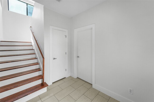 Foto del edificio - 2310 Webster St