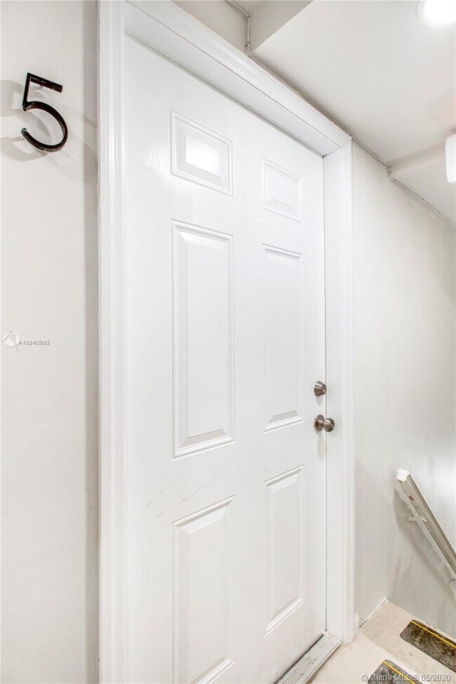 Foto del edificio - 268 NW 34th St