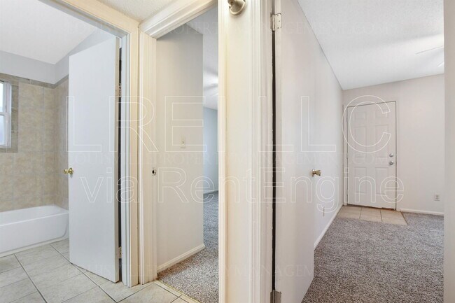 Foto del edificio - 4405 Kern Ct