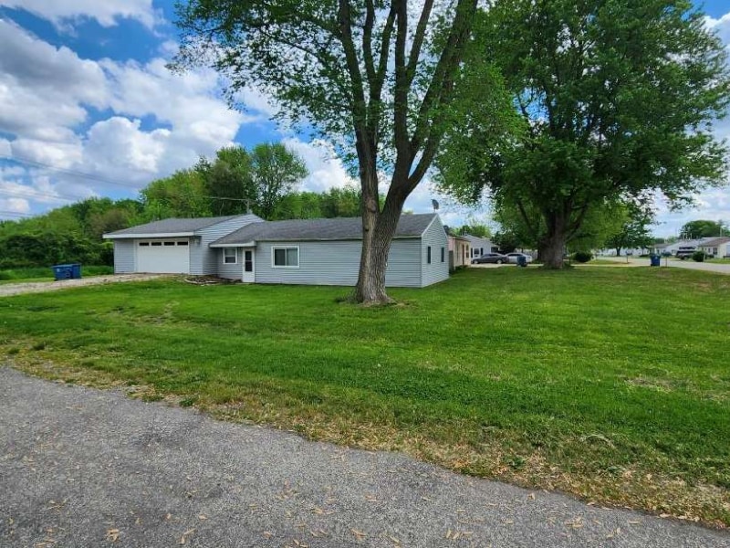 Foto principal - 16905 10th Ave