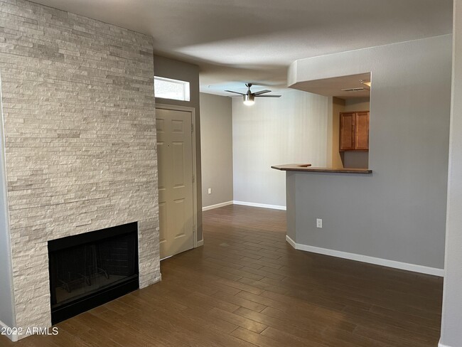 Building Photo - 3830 S Lakewood Pkwy E