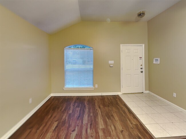 Building Photo - 17234 Valemist Ct