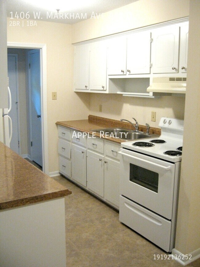 Foto del edificio - 1406 W Markham Ave Apt D - Available mid July