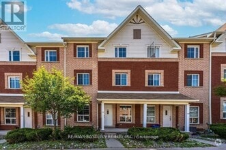 Building Photo - 246-246 Spillsbury Dr