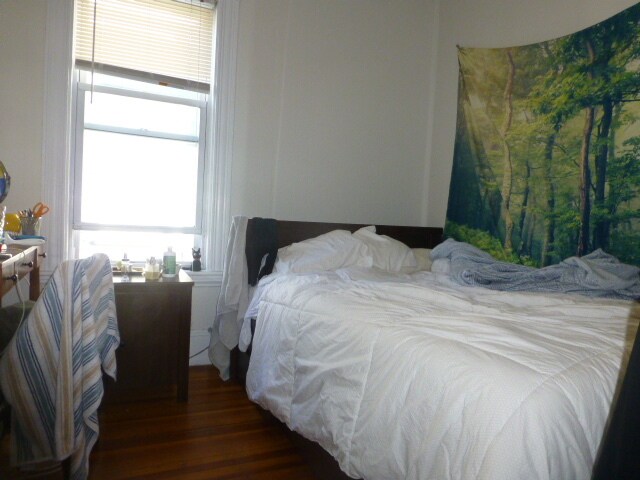 Building Photo - 42 Brainerd Rd