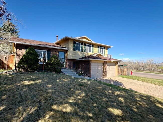 Photo - Stunning Morrison 3 bed/2 bath Corner Lot House