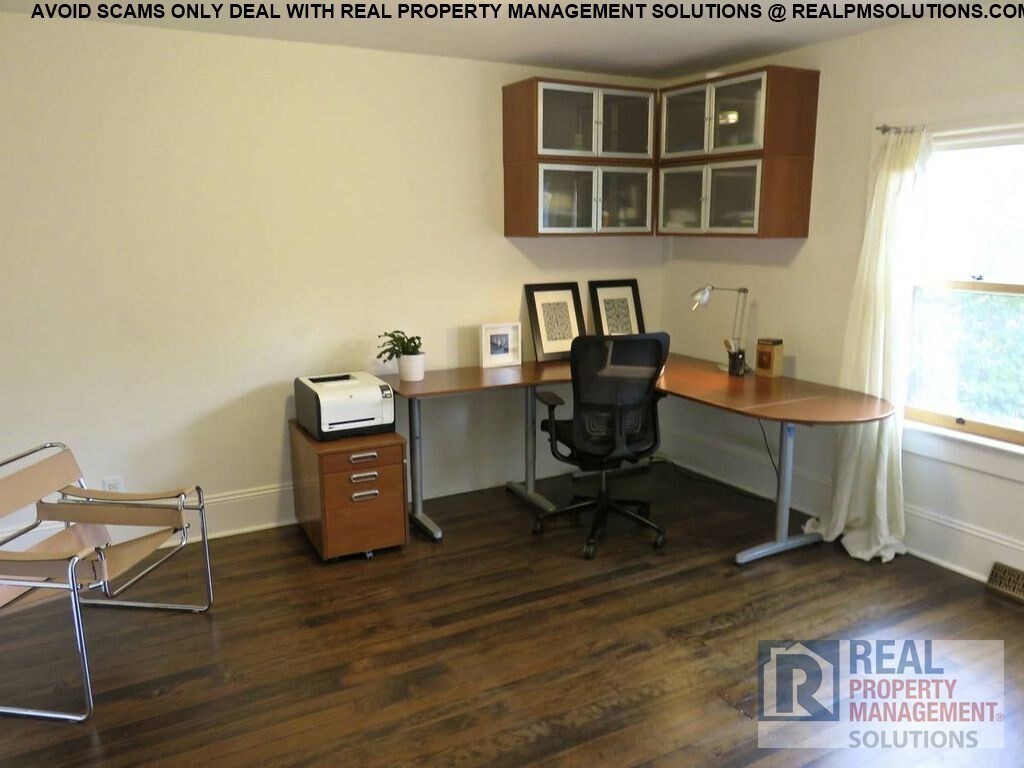 Foto principal - 4027 N Michigan Ave