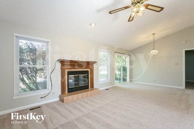 Foto del edificio - 8548 Appleby Ln