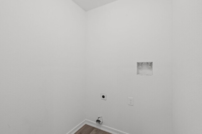 Foto del edificio - 99 Brownwood