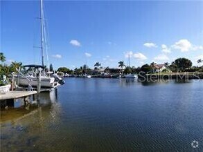 Building Photo - 1438 Sea Fan Dr