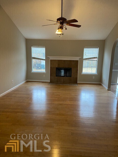 Building Photo - 3840 Walters Park Dr