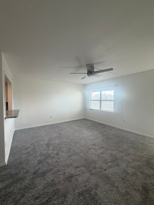 Building Photo - 7321 Central Ave