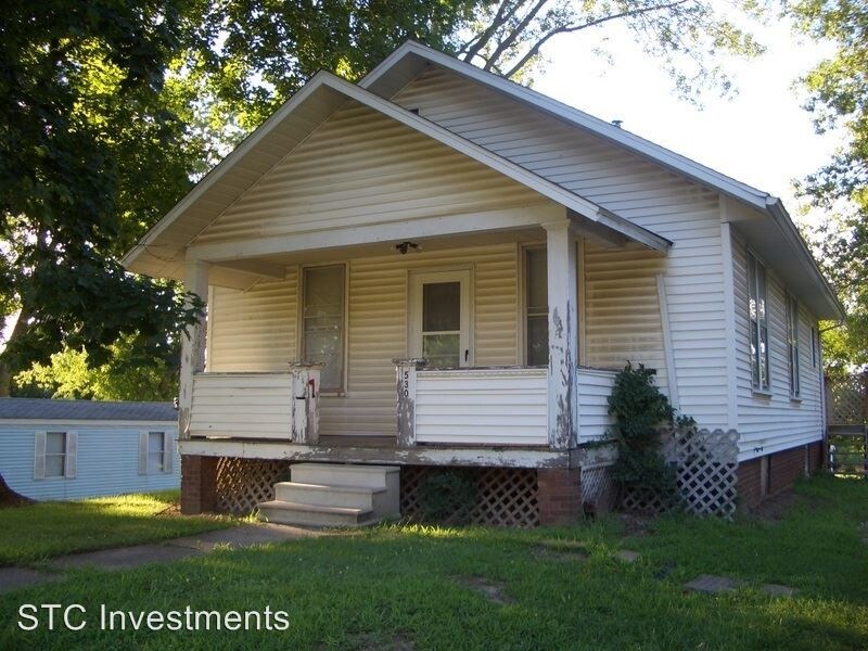 Primary Photo - 2 br, 1 bath House - 530 W. Orchard