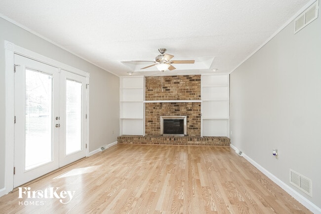 Building Photo - 8928 Revere Run