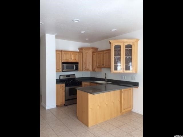 Building Photo - 717 S Clearwater Ct