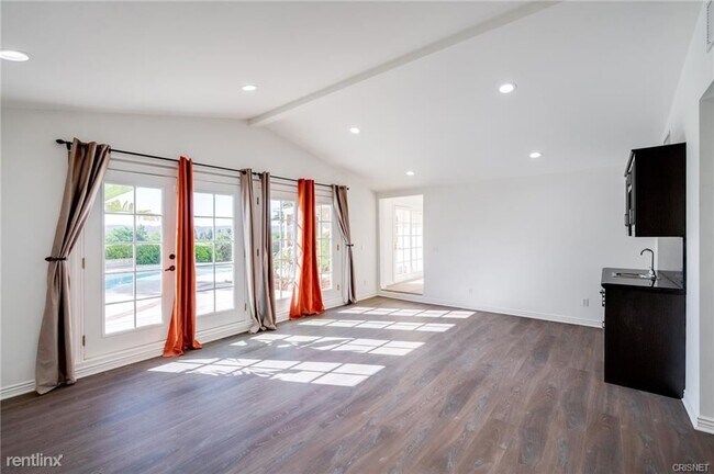 Foto del edificio - 4 br, 3.5 bath House - 7126 Atheling Way
