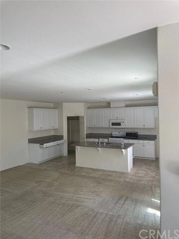 Building Photo - 13044 Bramble St