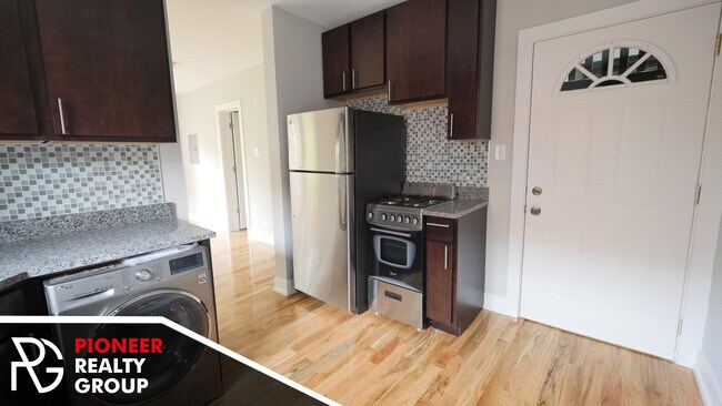 Foto del edificio - 2850 N Mildred Ave