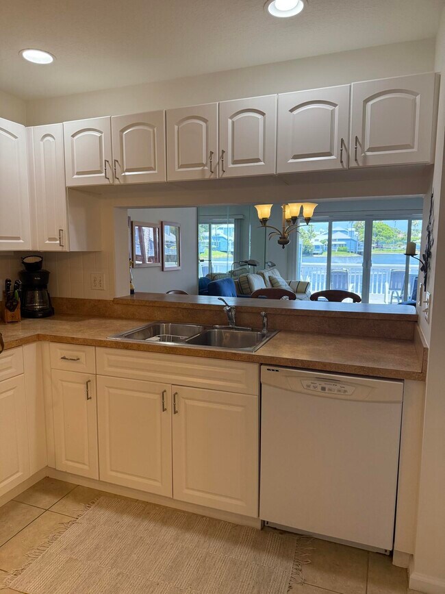 Foto del edificio - 809 Ocean Dunes Cir
