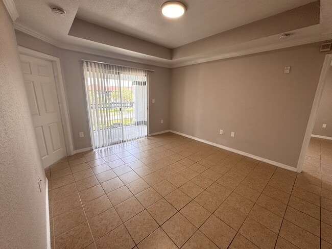 Building Photo - 3702 Palm Desert Ln