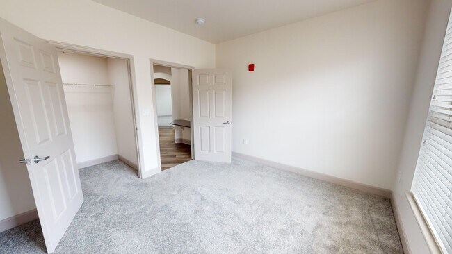 Vernon Bedroom - The Village at Stetson Square