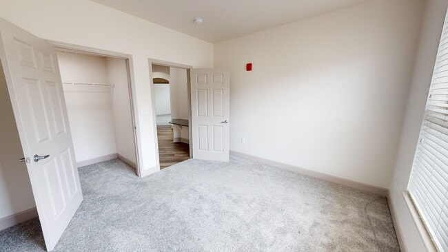 Vernon Bedroom - The Village at Stetson Square