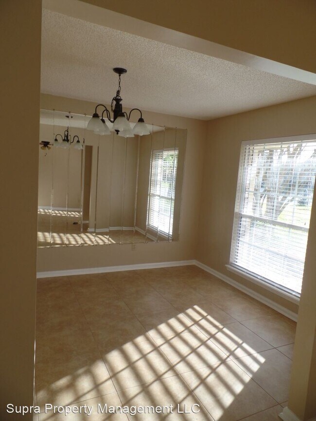 Foto del edificio - 4 br, 2 bath House - 2081 Magnus Ln