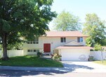Primary Photo - 2205 Carriage Ave