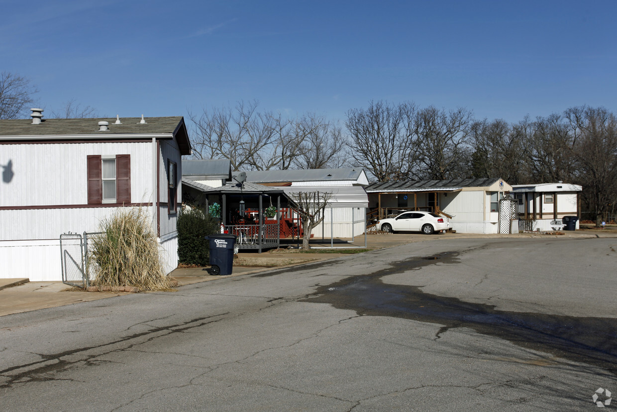 Building Photo - 2524 N Harrison St